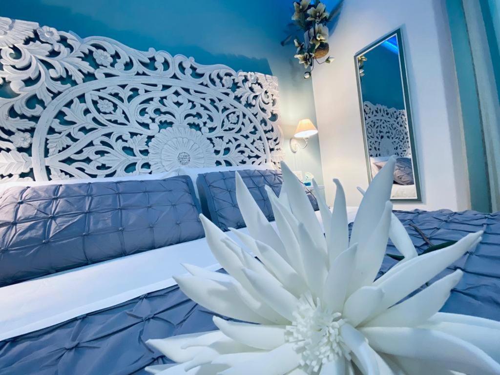 Fior Dei Carmeliti Rooms And Parking Tropea Exterior photo